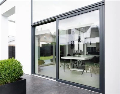 Alumīnija dubultā bīdāmā stikla durvis tiešsaistē